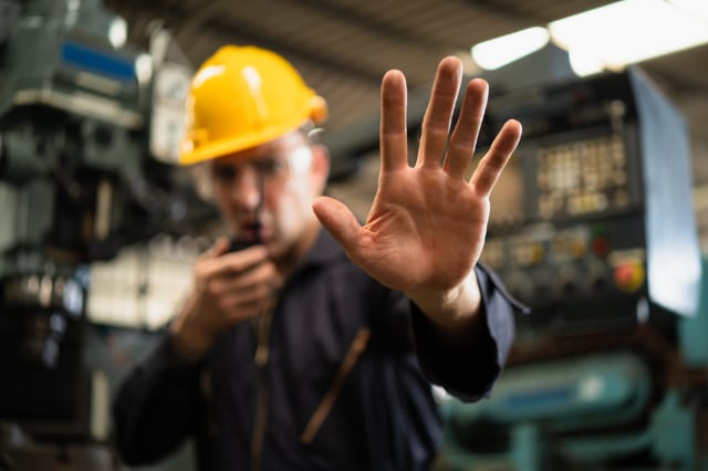 how to reduce downtime in manufacturing
